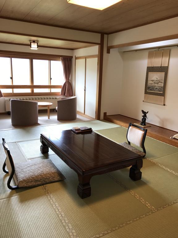 山之內 东馆传统日式旅馆酒店 外观 照片