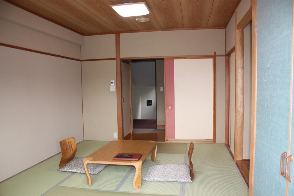 山之內 东馆传统日式旅馆酒店 外观 照片