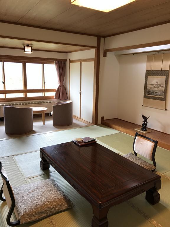 山之內 东馆传统日式旅馆酒店 外观 照片
